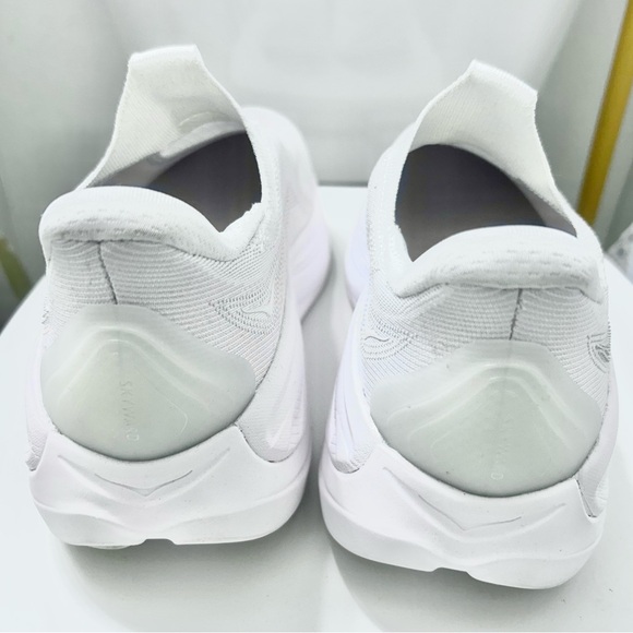 Hoka White Skyward Laceless Slip-On Sneakers Women’s 9.5 - Picture 4 of 5